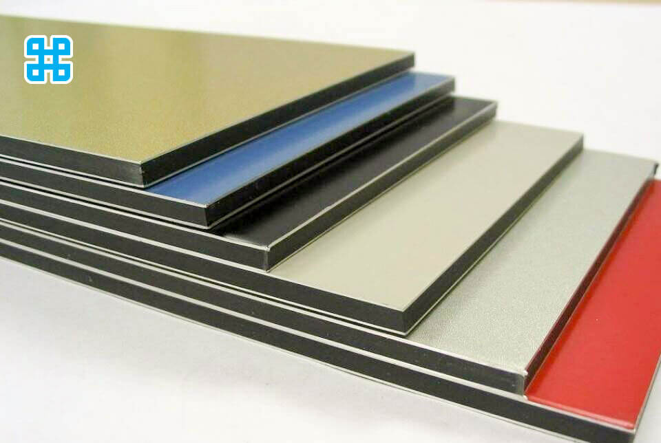 trong thành phần của aluminium có thành phần kim loại nên rất bền