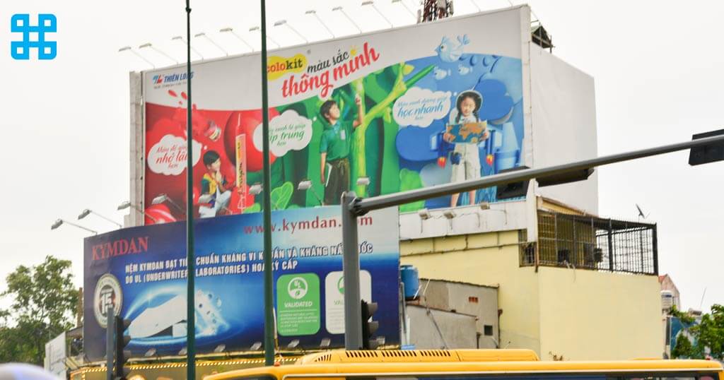 băng rôn quảng cáo ngoài trời