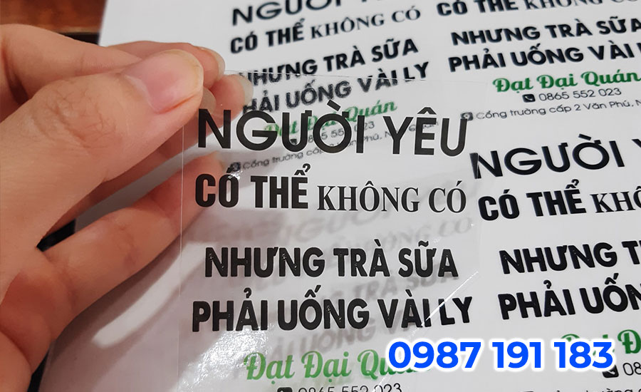 Bề mặt decal trong suốt có khả năng nhìn xuyên thấu