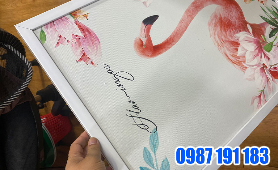 Tranh canvas được in trên máy mực dầu
