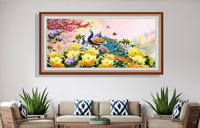 Bộ tranh chim công và hoa mẫu đơn thích hợp treo phòng khách người mệnh Mộc