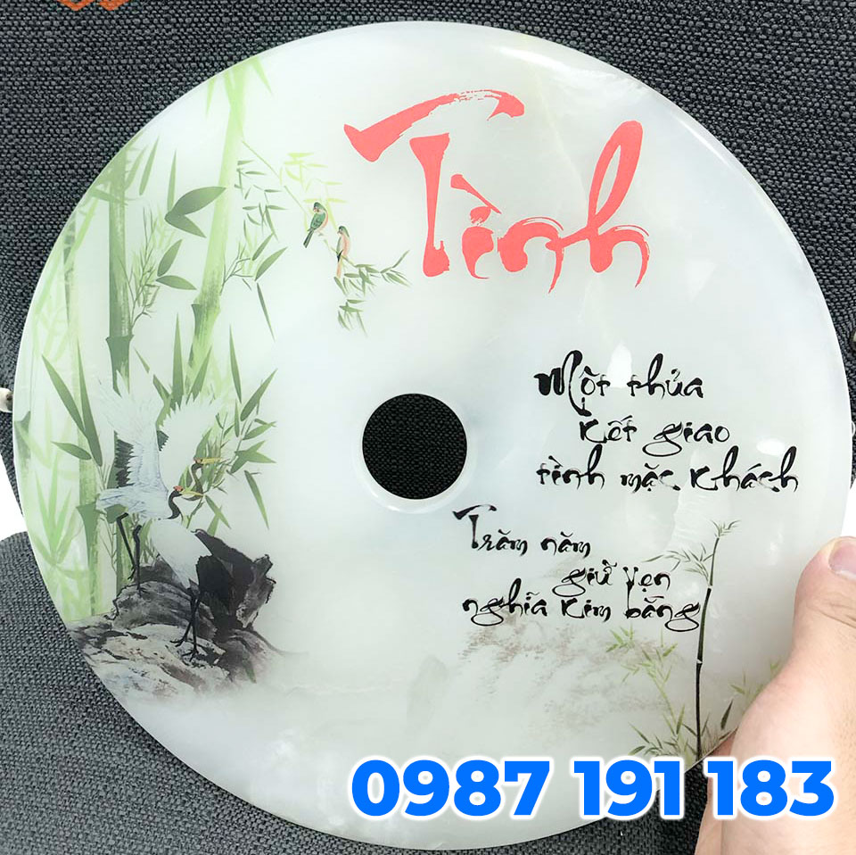 In uv trên chất liệu gạch trang trí