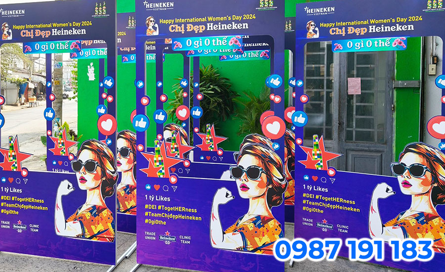 Standee mô hình sẽ tiếp cận tới khách hàng 1 cách độc đáo, ngộ nghĩnh