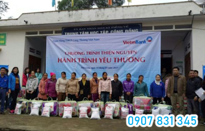 Mẫu băng rôn cho chương trình từ thiện của ngân hàng Vietin Bank