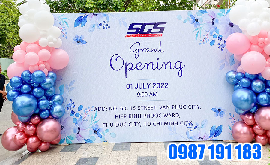 Mẫu backdrop khai trương sẽ mở đầu cho công việc kinh doanh của cửa hàng, công ty