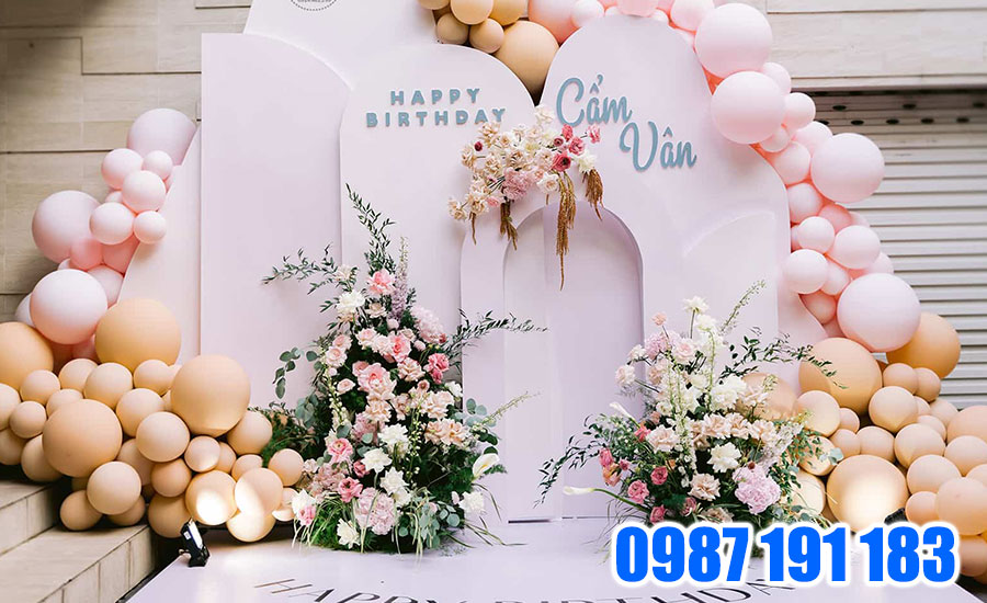 Mẫu backdrop thiết kế sang trọng 05