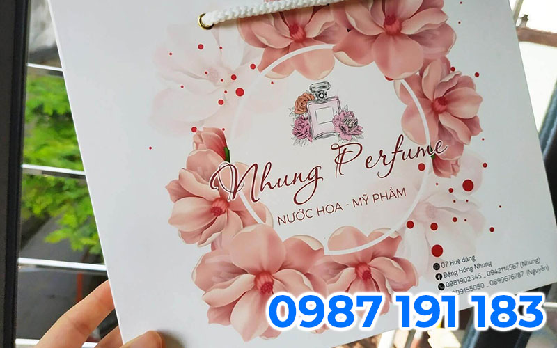 Mẫu túi giấy đựng mỹ phẩm 07