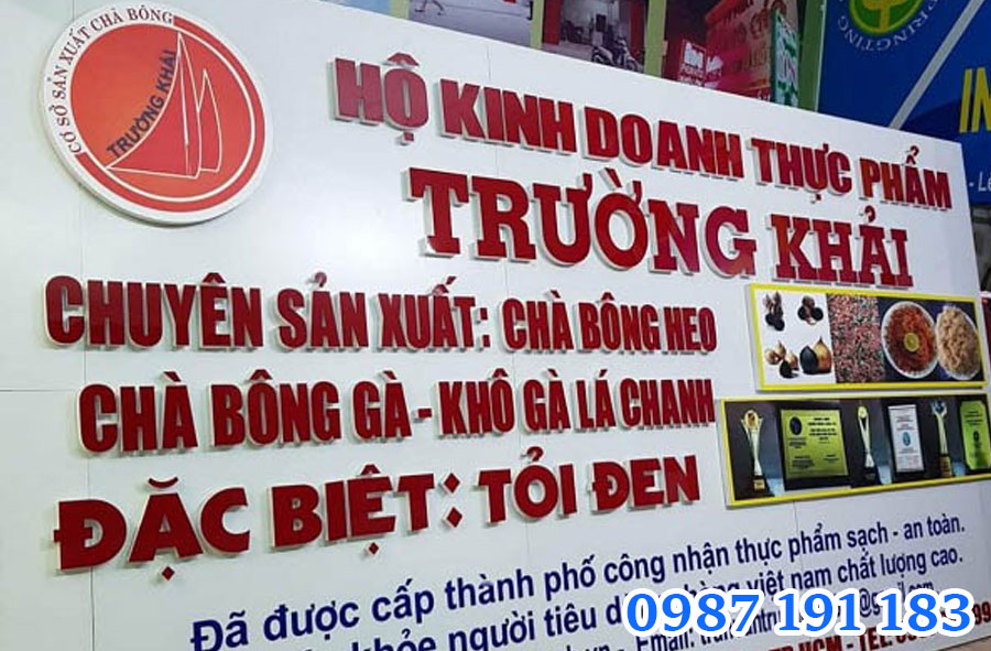 Chất liệu làm bảng hiệu hộ kinh doanh