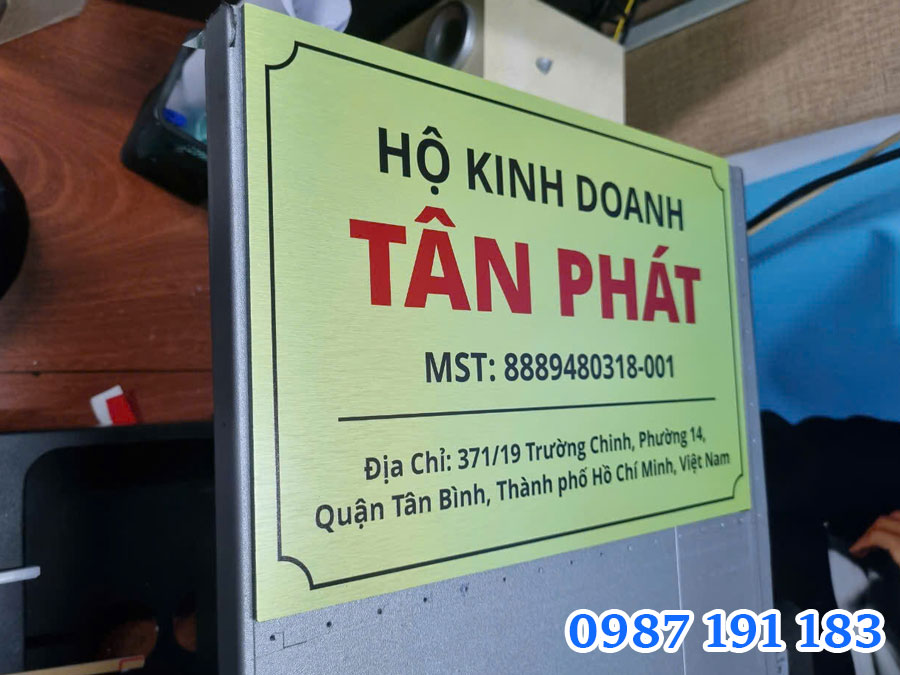 Mẫu bảng hiệu hộ kinh doanh số 4