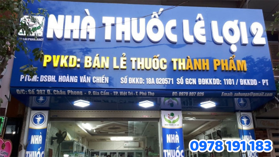 Có nên làm bảng hiệu nhà thuốc tây