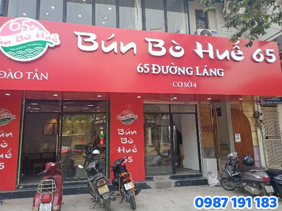 Mẫu 01 bảng hiệu bún bò Huế đẹp