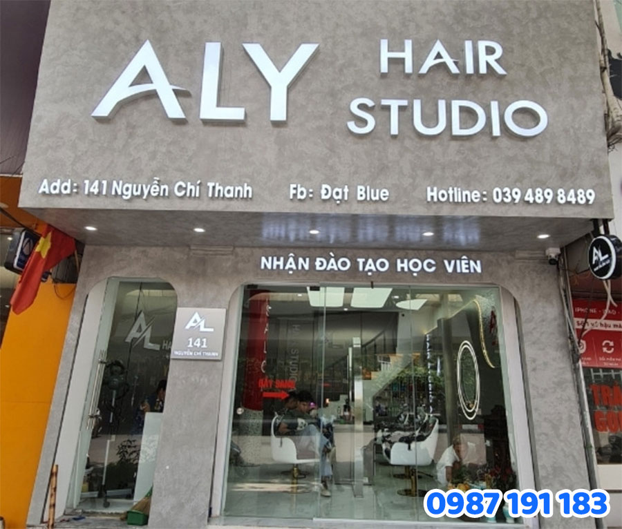 Bảng hiệu salon tóc nữ hiện đại