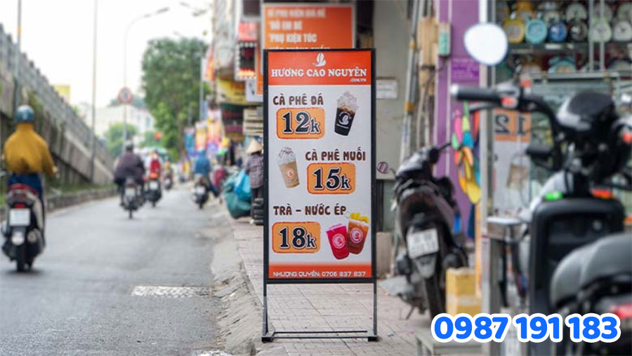 bảng chân đứng tại Sắc Kim mẫu 09