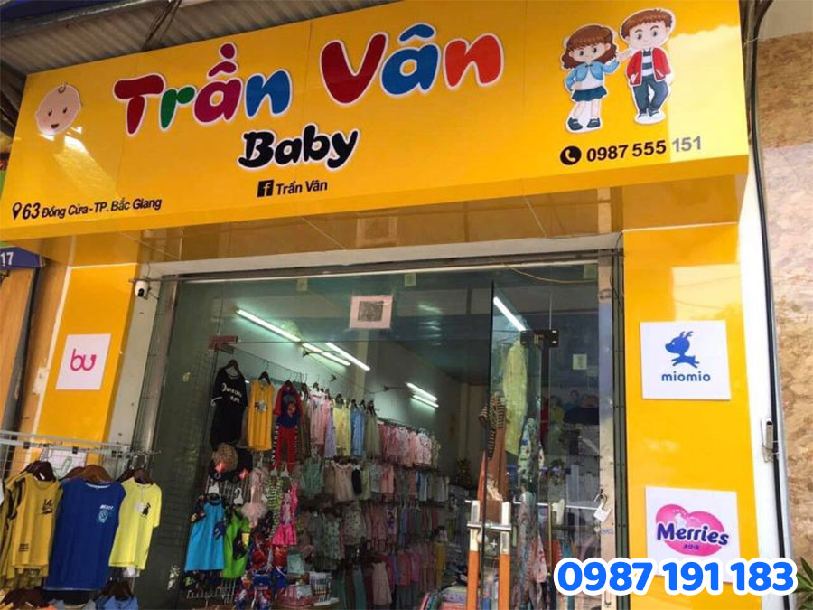 Mẫu 06 biển hiệu thời trang trẻ em "hot" 2025
