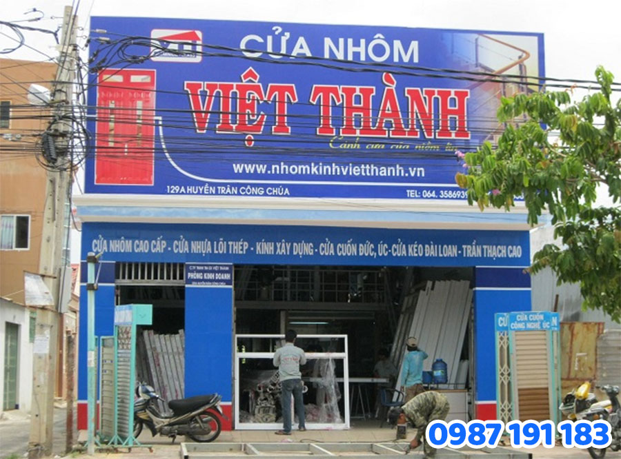 bảng hiệu cửa hàng sắt thép mẫu 3