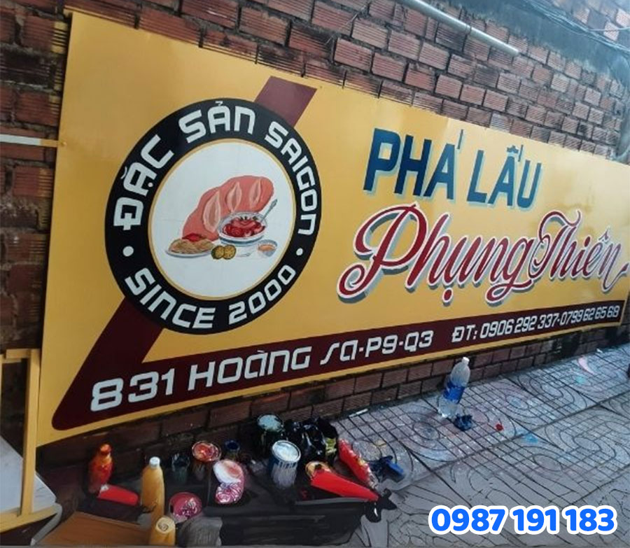 5 Đặc điểm của bảng hiệu quán phá lấu "HẤP DẪN"