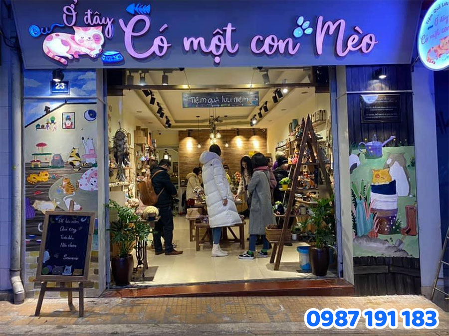 Mẫu 09 bảng hiệu phụ kiện quà tặng đẹp, nổi bật tại TP.HCM