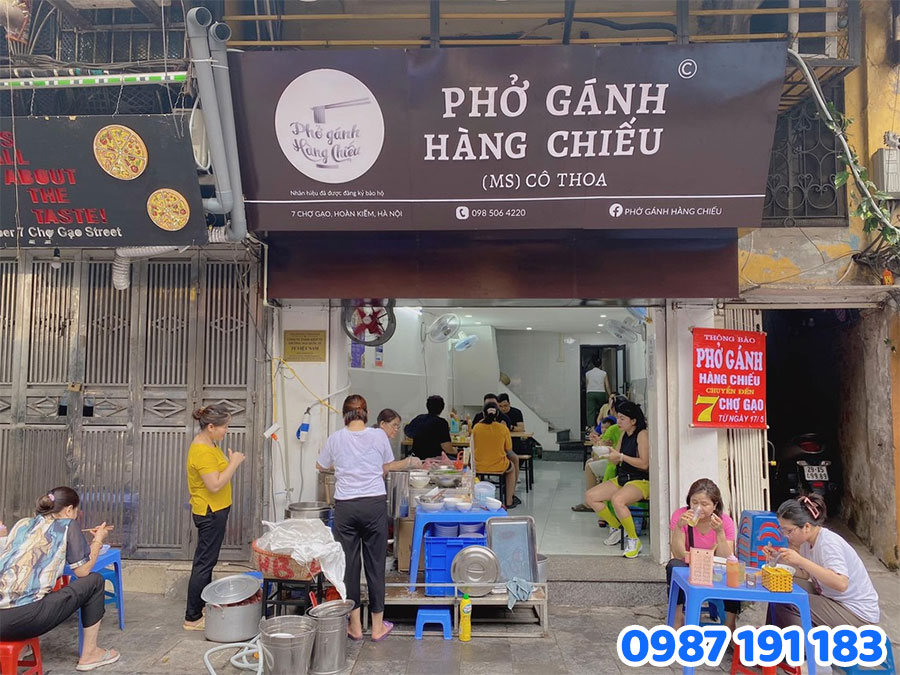 Mẫu bảng hiệu quán phở đẹp số 2
