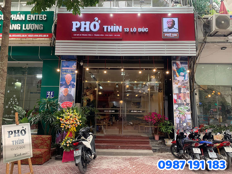 Mẫu bảng hiệu quán phở đẹp số 5