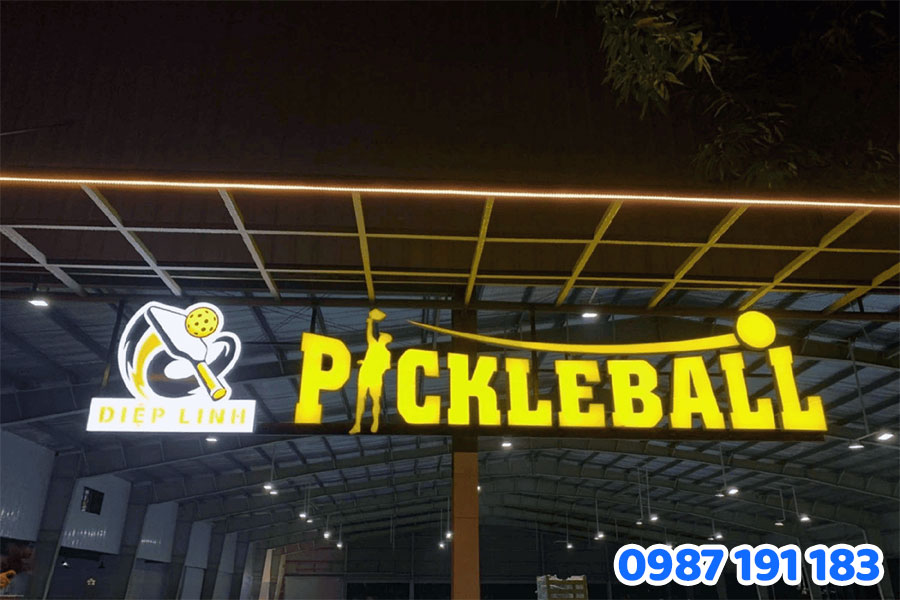 05 bảng hiệu phù hợp cho sân & CLB pickleball