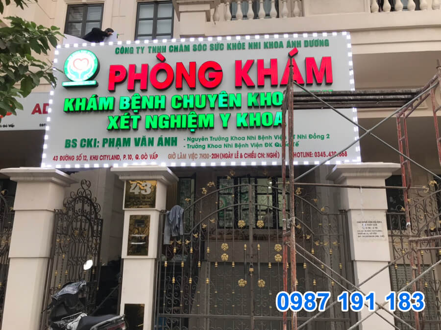 bảng hiệu phòng khám