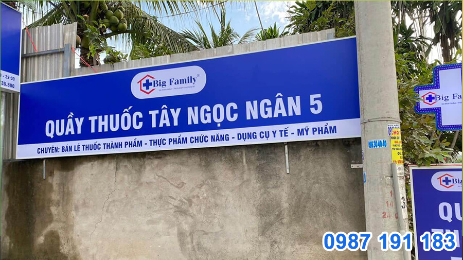 bảng hiệu quầy thuốc tân ngọc ngân 5