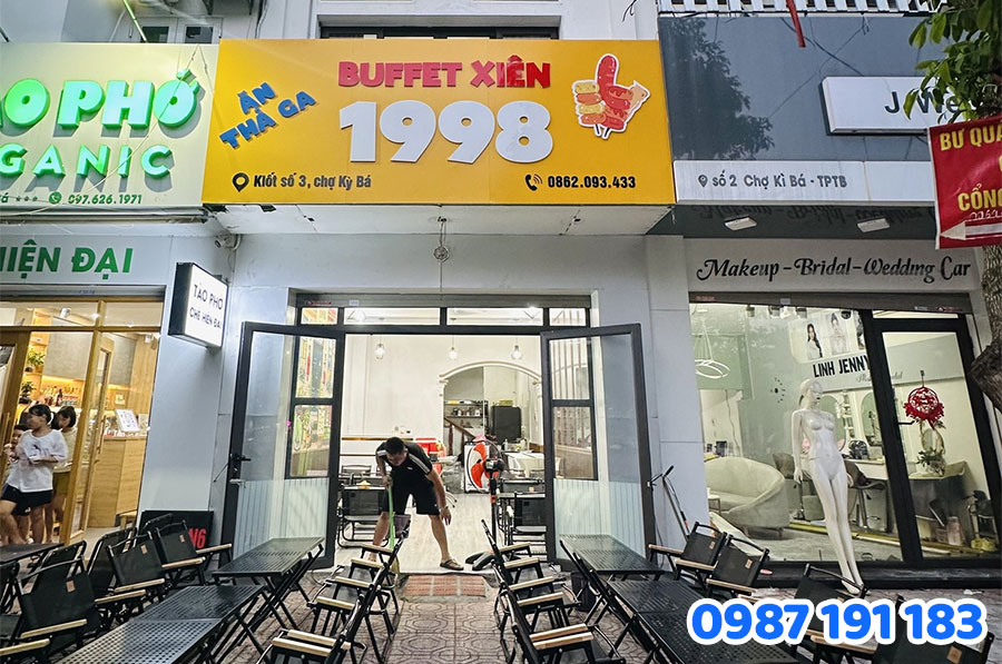 Thiết kế bảng hiệu xiên nướng cần lưu ý gì?