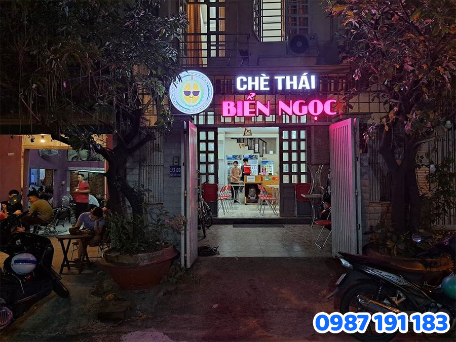 Mẫu số 4 Bảng Hiệu bán chè dạng Hộp Đèn
