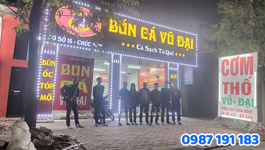 Bảng Hiệu Hộp Đèn mẫu 1