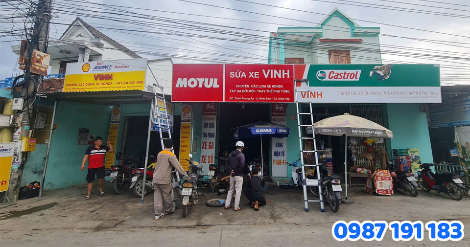 Bảng hiệu dầu nhớt – Hút khách từ cái nhìn đầu tiên