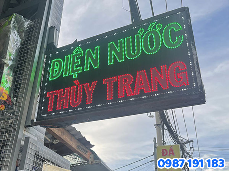 Bảng hiệu hộp đèn