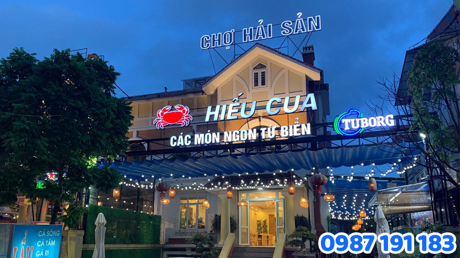 Bảng hiệu nhà hàng hải sản là gì? Vì sao quan trọng?