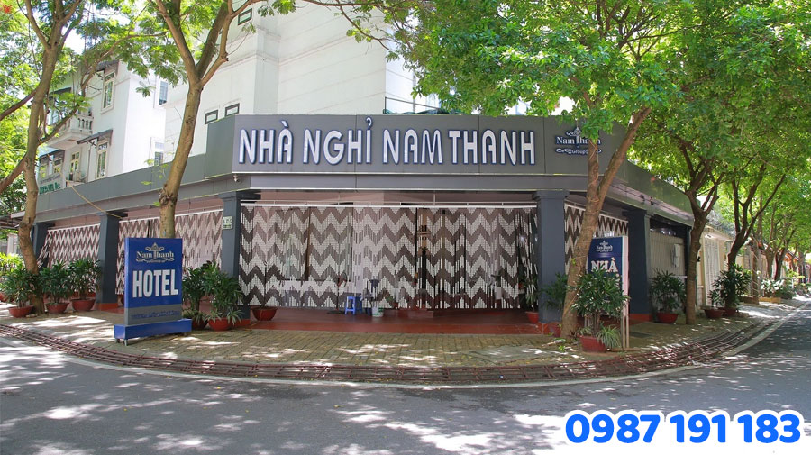Bảng hiệu nhà nghỉ là gì? Vai trò trong ngành kinh doanh lưu trú