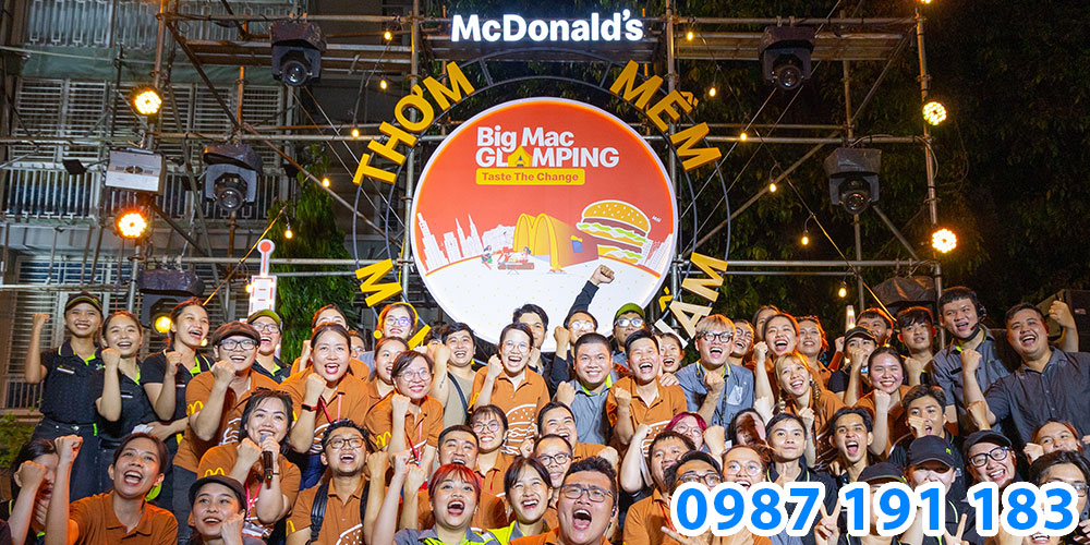 Mẫu bảng hiệu cửa hàng đồ ăn nhanh McDonald's 01