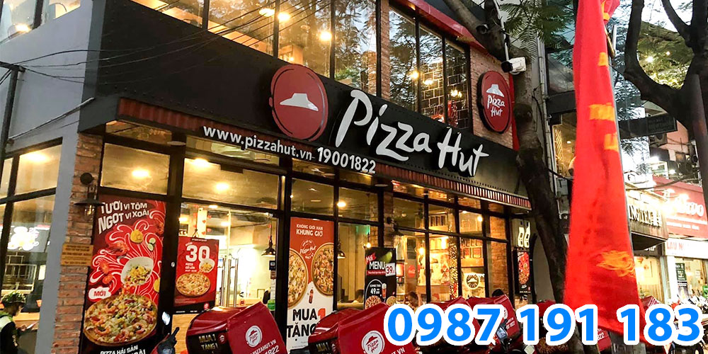 Mẫu bảng hiệu cửa hàng fast food PizzaHut 01