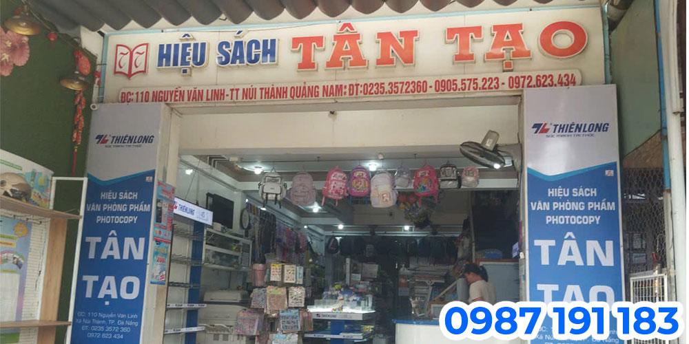 Mẫu bảng hiệu bán văn phòng phẩm thường được thiết kế đơn giản