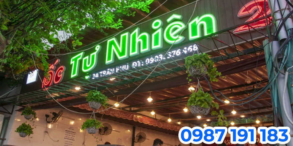 Bảng hiệu quán ốc nên thay theo niên hạn để đảm bảo việc kinh doanh thuận lợi