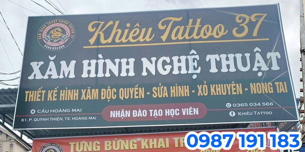 Bảng hiệu Tattoo được làm bằng chất liệu bạt khổ lớn giá rẻ