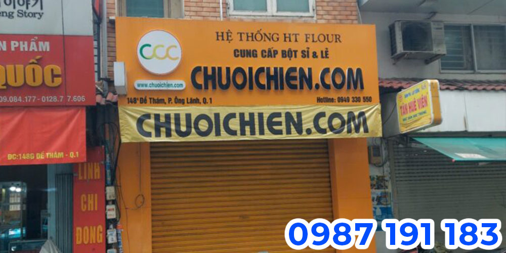 Phong cách thiết kế bảng hiệu quán chuối chiên đặc trưng